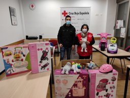 DONACION JUGUETES HDAD DOLOROSA 21-12-2020